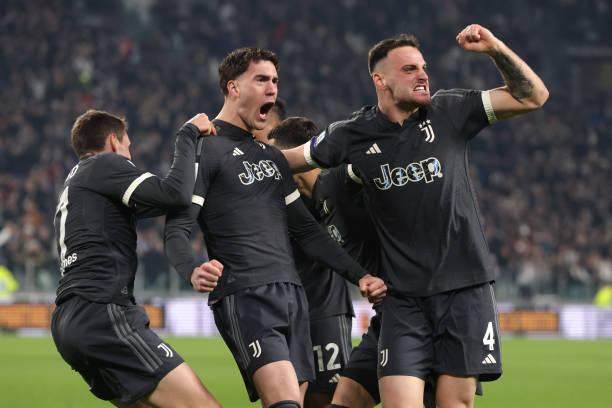 1706410706720057672.jpg 1965617145-612x612.jpg