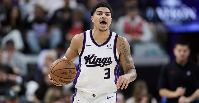 Shams：国王以一份两年合同签下基利安·海斯