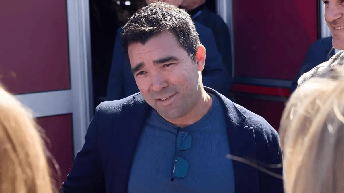 每体：热刺保级形势严峻，巴萨正密切关注数位引援目标